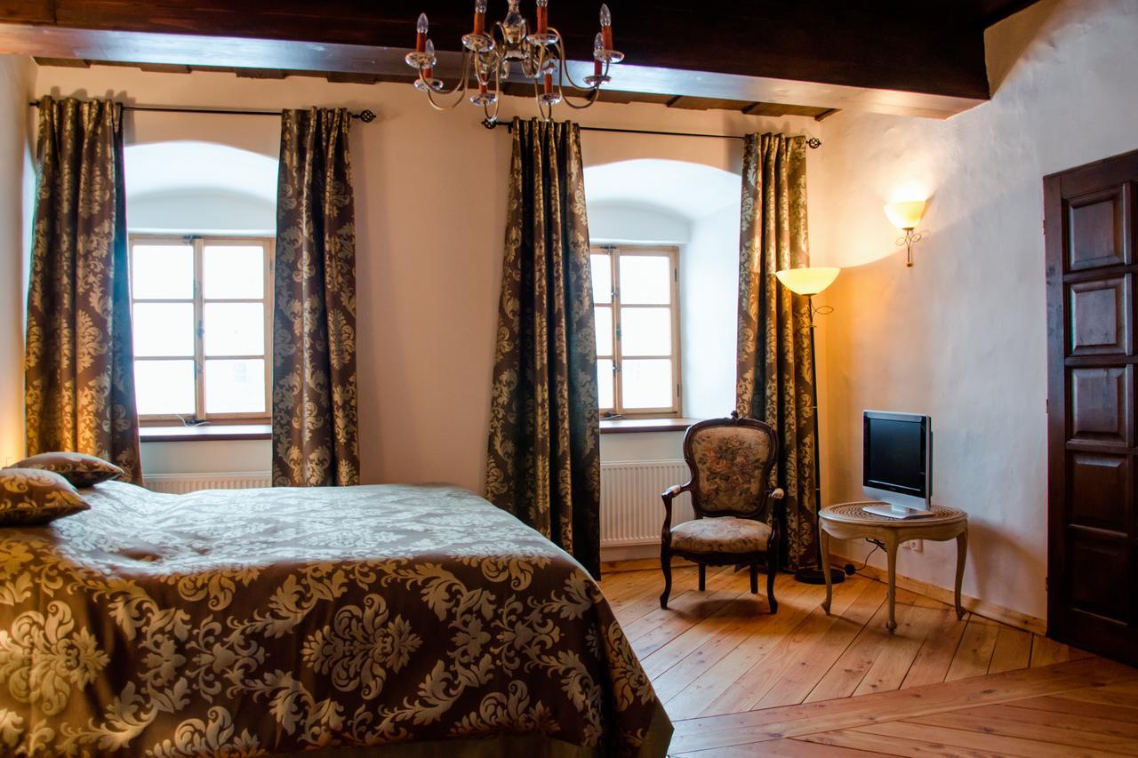 Zamek Kolstejn - Hotel Chateau Goldenstein Branná Εξωτερικό φωτογραφία