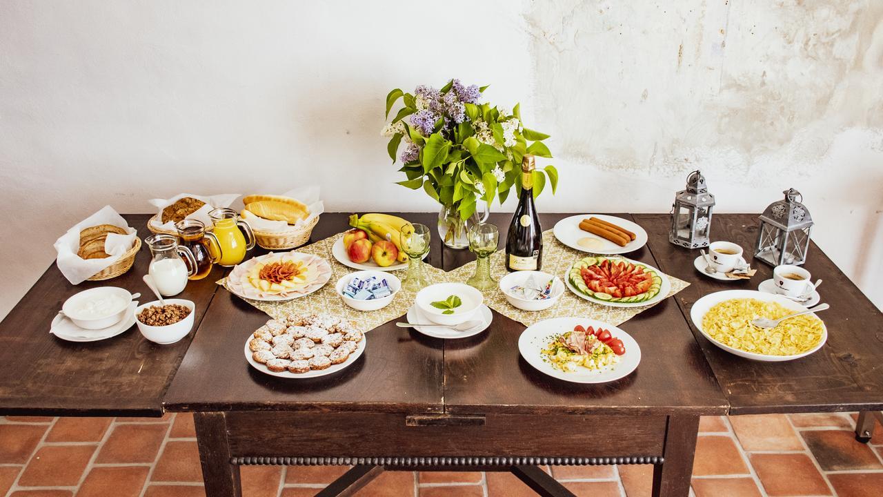 Zamek Kolstejn - Hotel Chateau Goldenstein Branná Εξωτερικό φωτογραφία